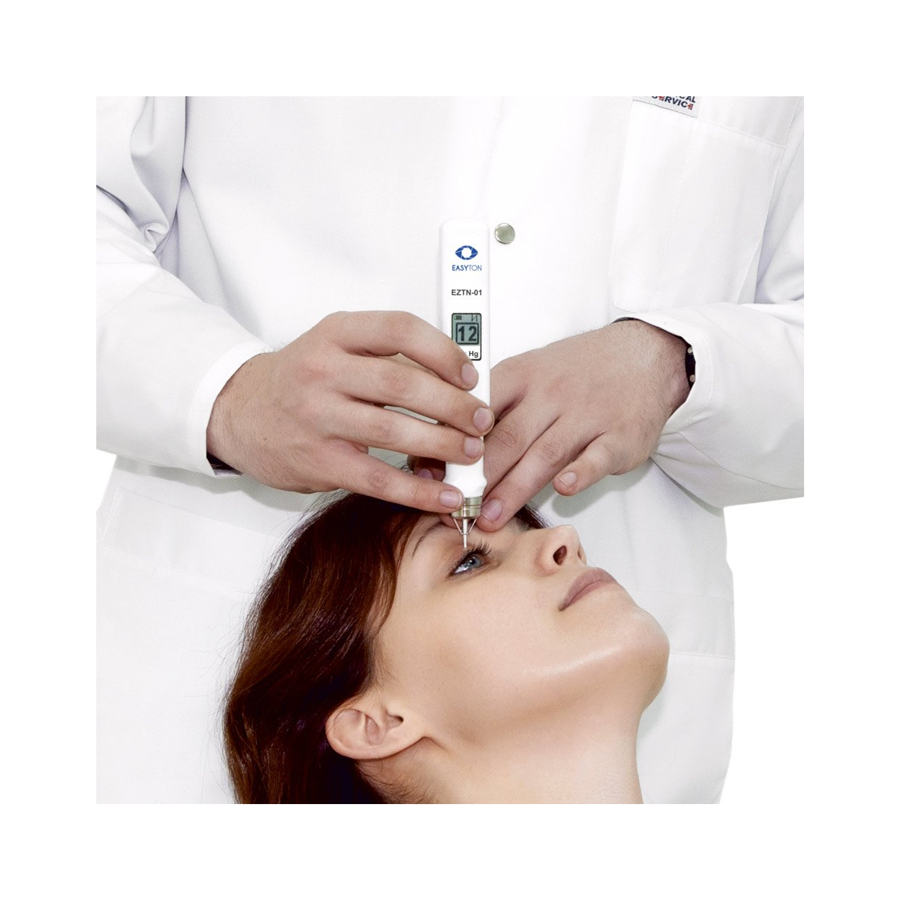 El control de la presión intraocular con el tonómetro digital Easyton es rápido, sencillo y se puede realizar a cualquier tipo de paciente